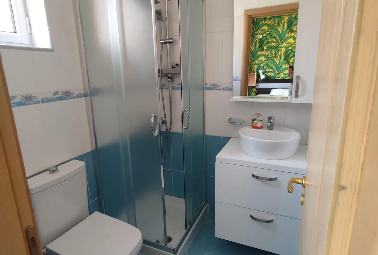 Luxury Jacuzzi Apartment Sarande